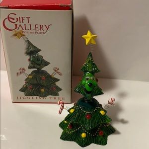 Gift Gallery Fitz and Floyd Jiggling Tree Green
